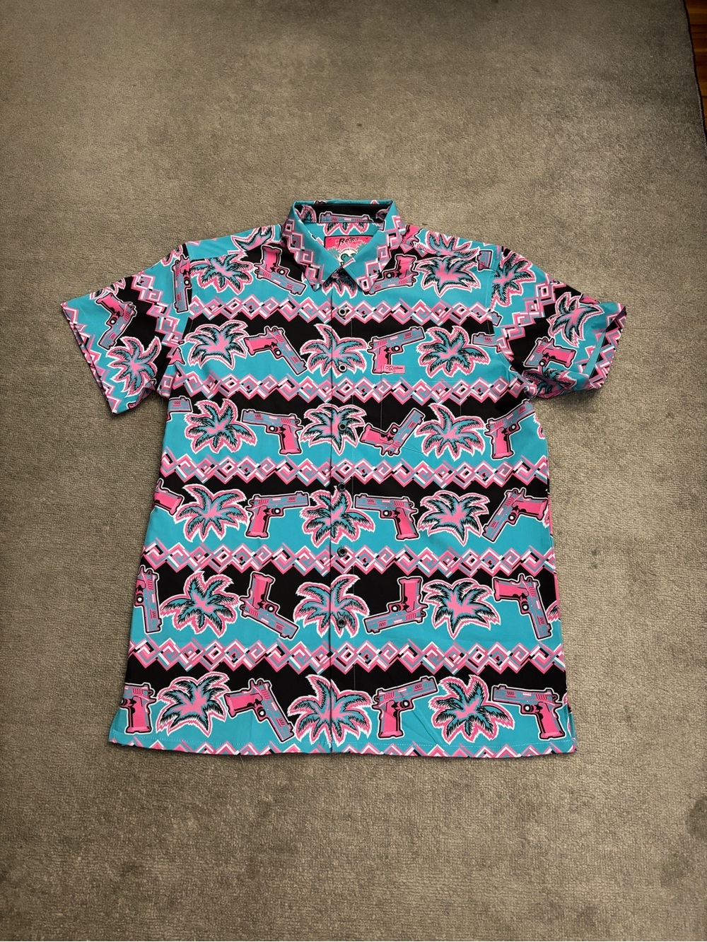 Retro Rifle The 80 Cyan Short Sleeve Tropical Print Button Down Shirt Men’s